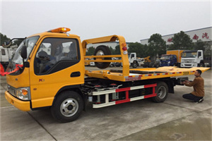 建德哪里有拖车服务