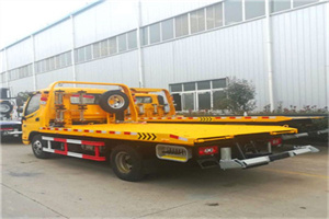 建德附近拖车救援搭电